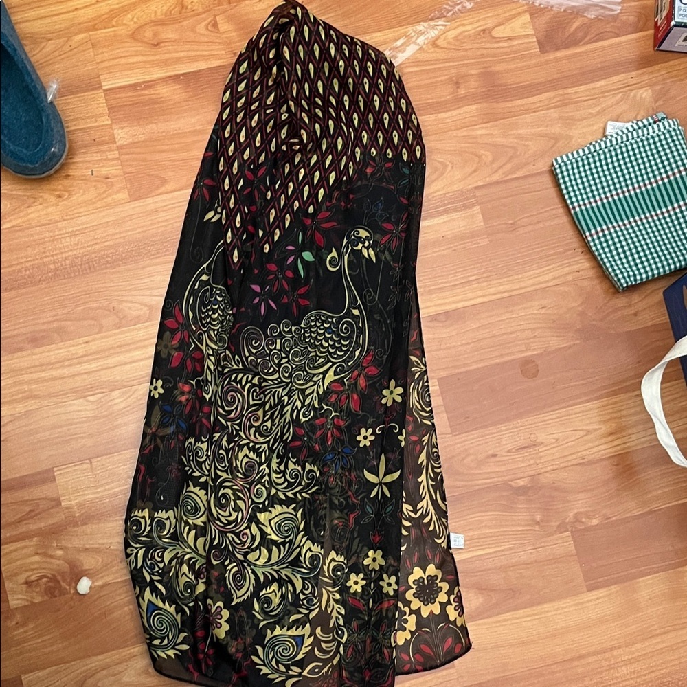 Black and Gold Peacock Patterned Scarf Polyester - Picture 2 of 4
